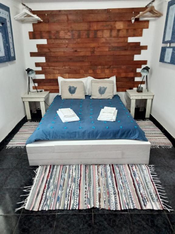 O Anexo, Angra do Heroísmo