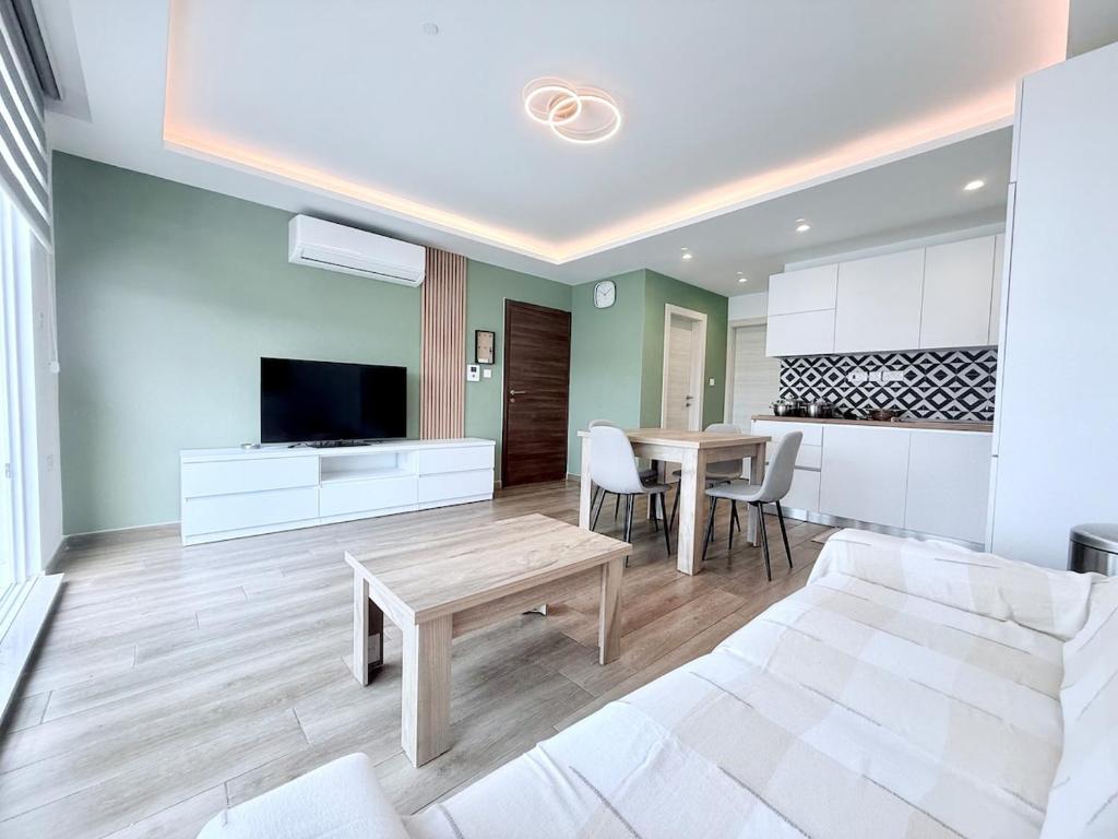 The Bugibba Central Penthouse!, St Paul's Bay