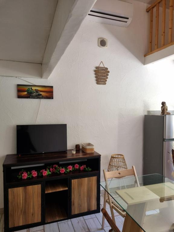 Loft studio avec mezzanine, limitrophe Monaco - 4
