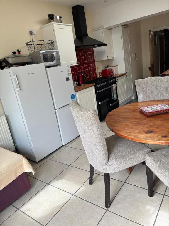The Seagulls 3-Bed Weymouth photo 5