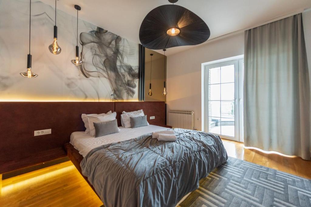 ApartVilla Art of living luxury - 3