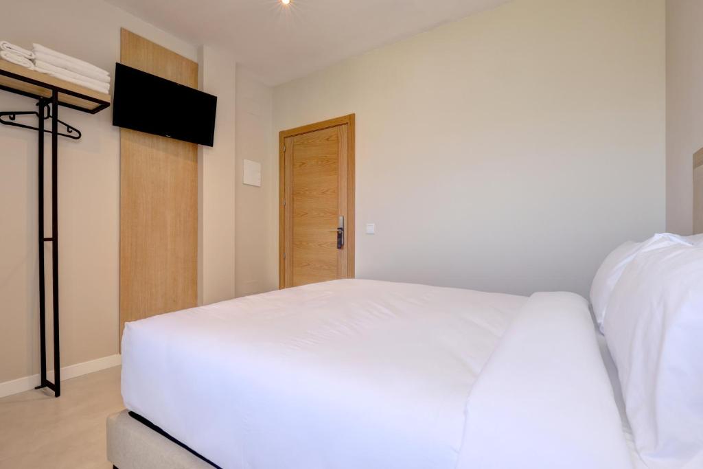 Hostal Puerta Almar - 4