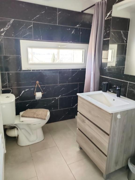 Appartement 2 pieces avec place de parking extérieur à Beaulieu-sur-Mer - 3