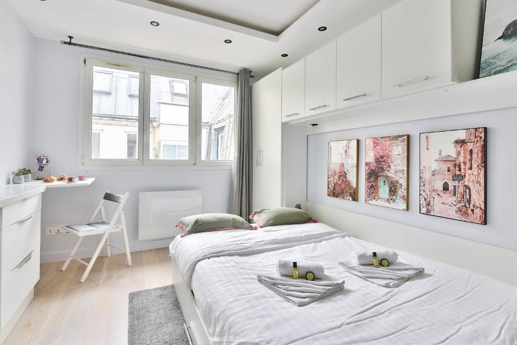 Chic Studio near Arc de Triomphe - 2