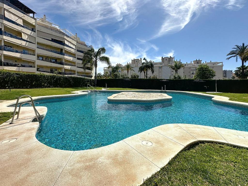 600 m Beach, Pool, Terrace, Wifi, 1 bedroom, Torremolinos
