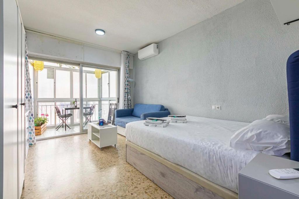 Apartamento ANSON, Torremolinos centro, Luminoso ,Moderno ,Playa a 10 min pie - 4