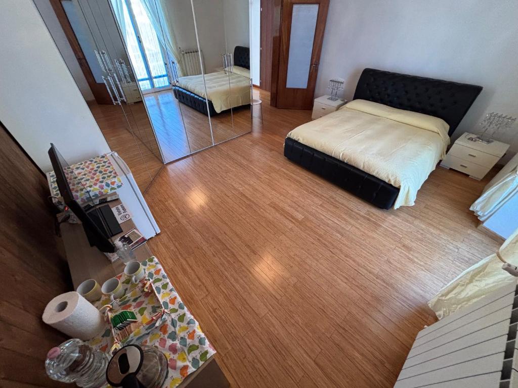 appartamento IL Tulipano camera quadrupla con bagno senza cucina e monolocale con bagno e angolo cottura - 1