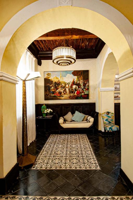 Riad Callas, As-Sawíra