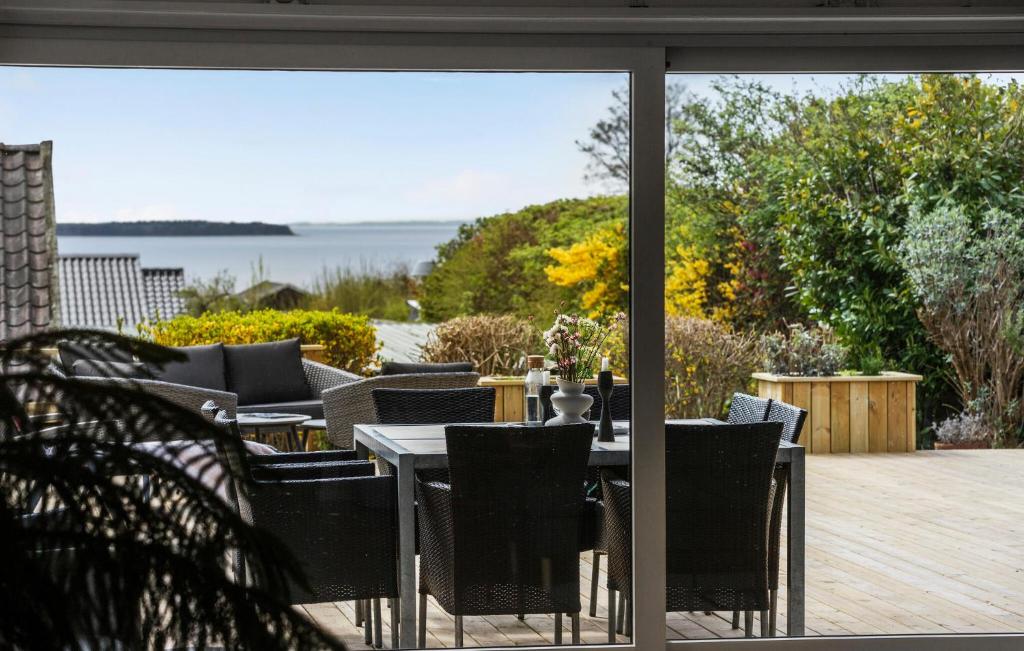 Gorgeous Home In Ebeltoft With Wifi, Ebeltoft