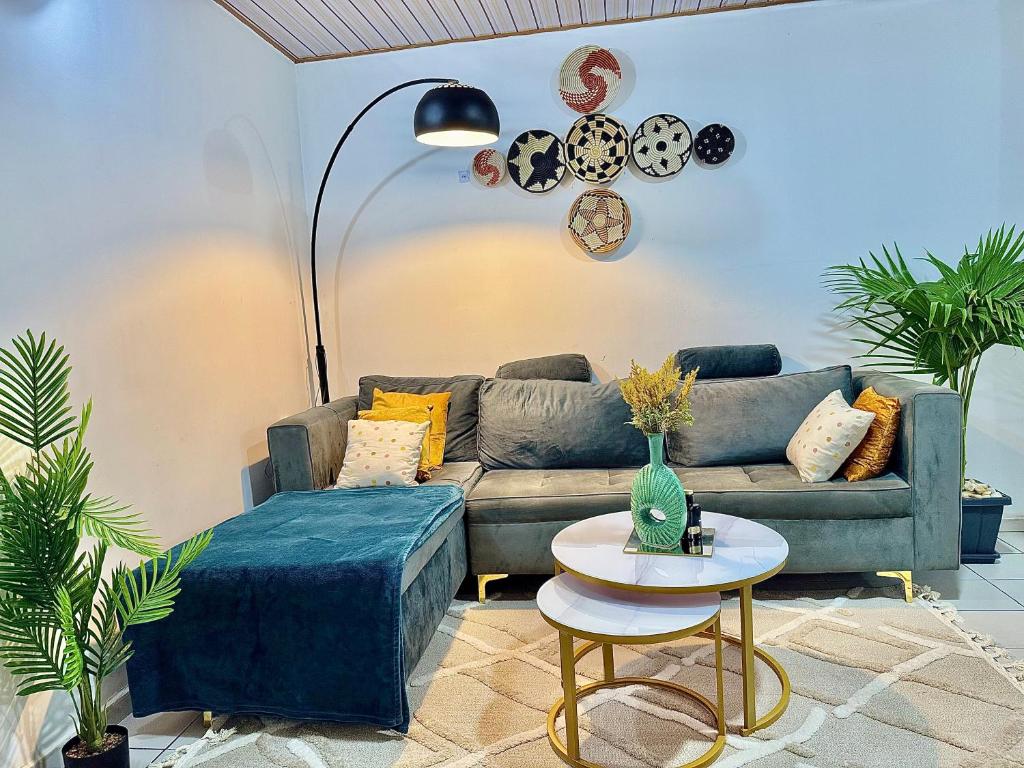 Cozy Studio WIFI- CLIM-Spacieux, Yaoundé