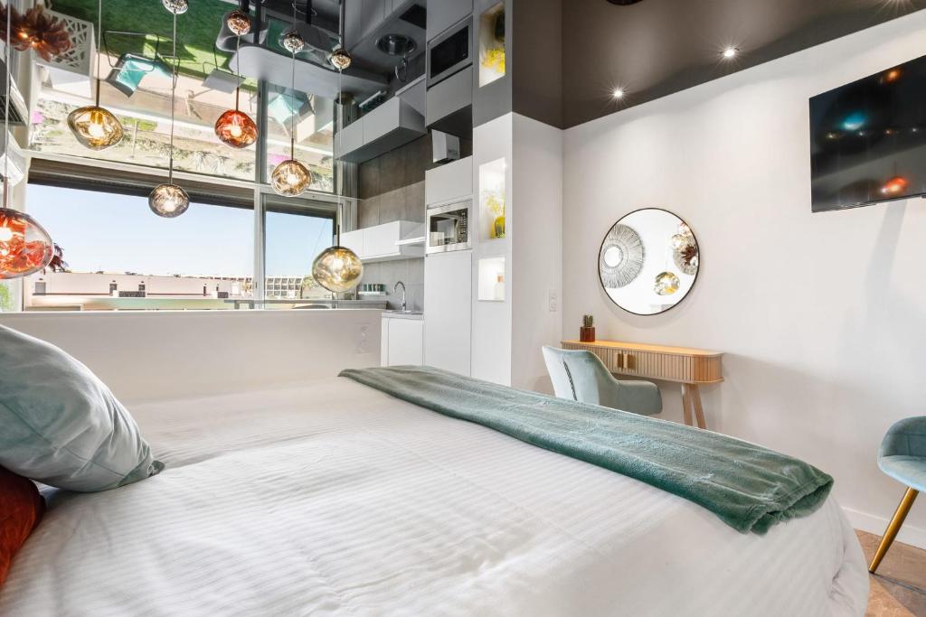 Le Téquila Renovated Apartment with Sunny Terrace in the Cap dAgde - 5