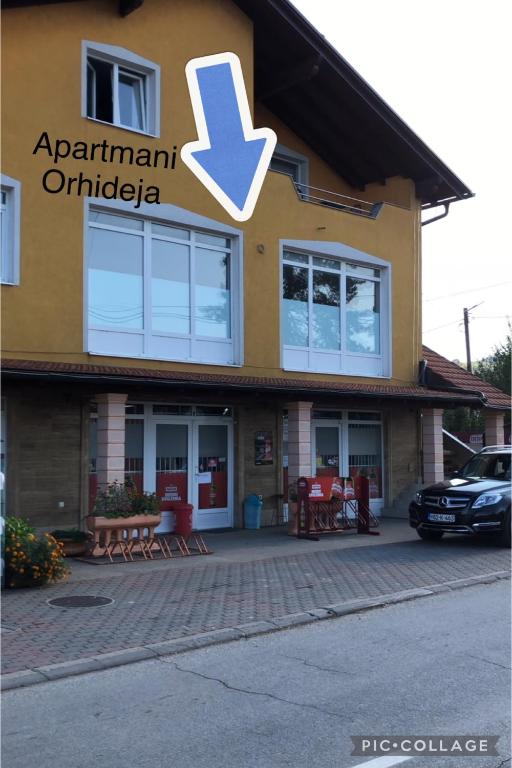 Apartmani Orhideja, Sanski most