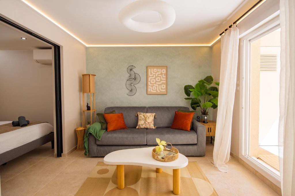 Sunny Palazzio T3 Old Port, Beaches, Congress - 2