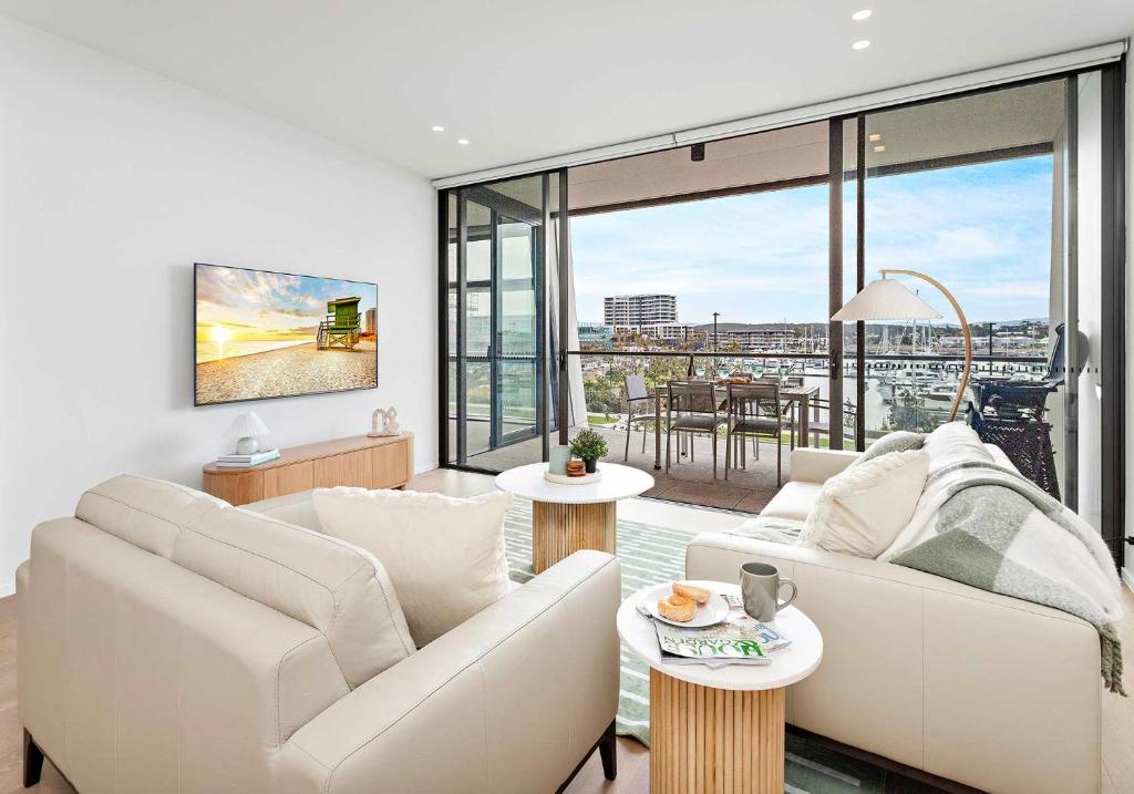 Marinafront Retreat Shell Cove, Shellharbour