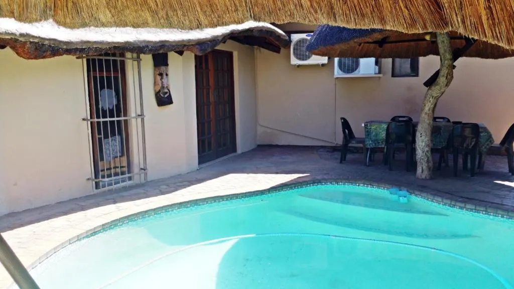 Lani's Guest House - No Loadshedding, hotel in Musina
