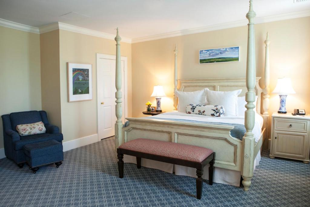 Delamar Southport photo