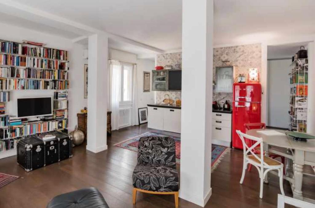 Dreamy Loft by the Opera Theater - 2