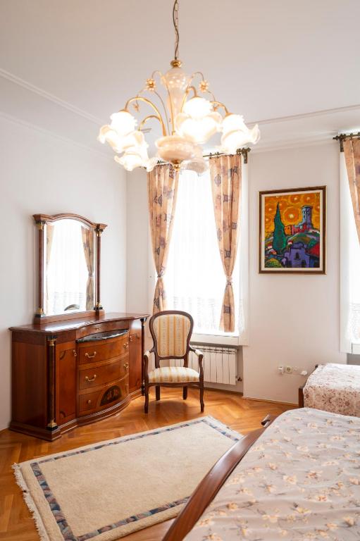 Royal Meeting Point Apartment, Central Heart of Sarajevo, Sarajevo