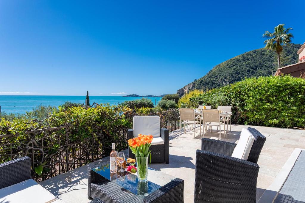 VILLA LA PETITE RESERVE VI4416 By Riviera Holiday - 1