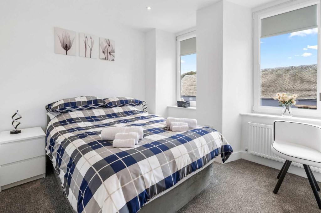 Modern & Central 1BR Flat with Sky TV, Oban