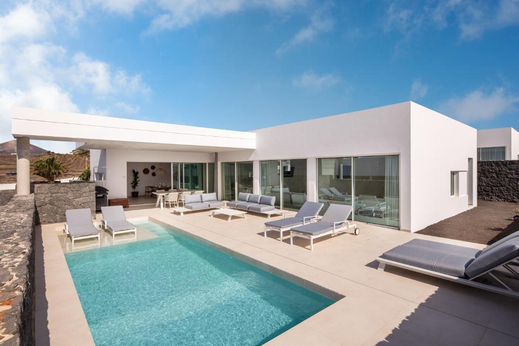 Villas Elements by Alondra - 1