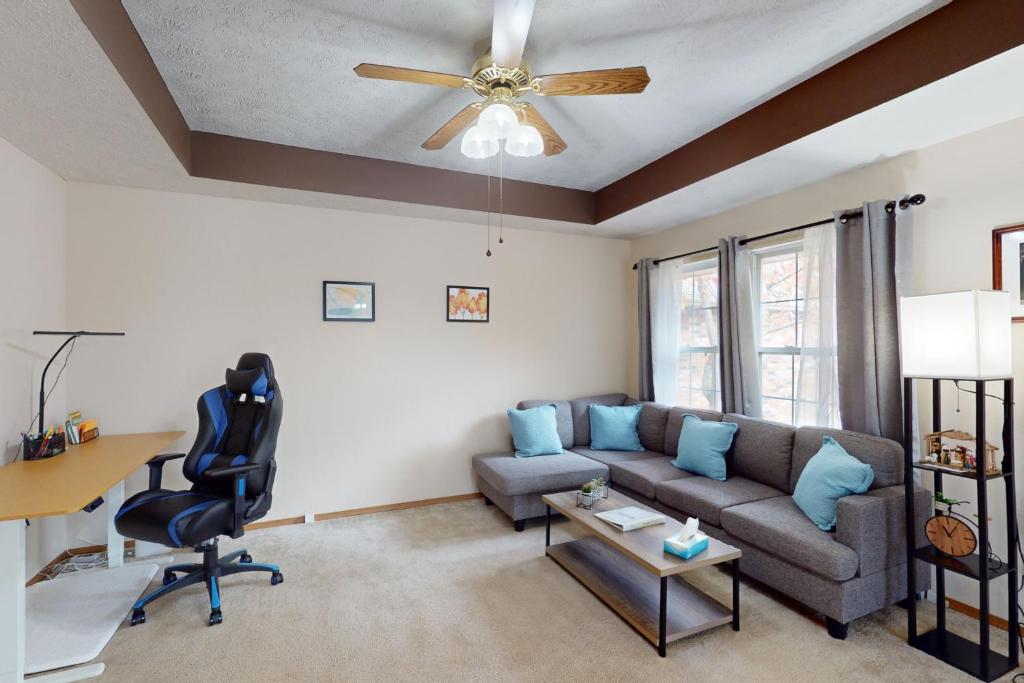 Springfield Serenity, Springfield