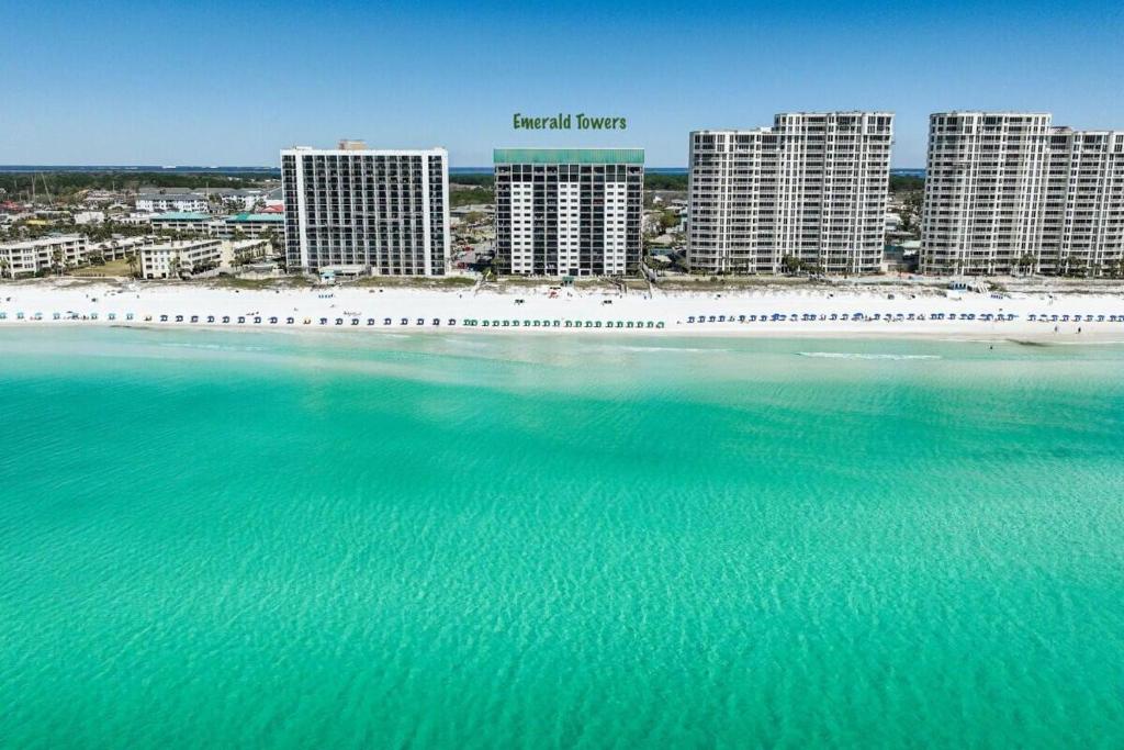 Emerald Towers 205, Destin