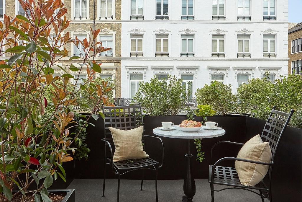 Balcony/terrace, K+K Hotel George Kensington in London