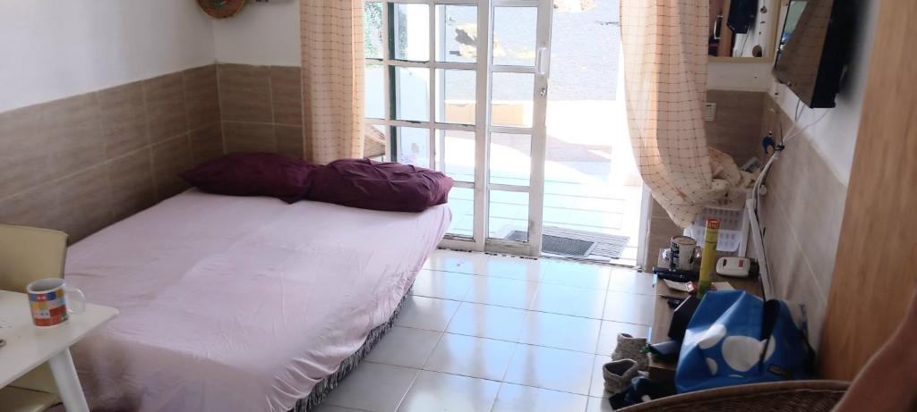 Caleta de Fuste Apartment- Sleeps4- Pool- Garden - 5