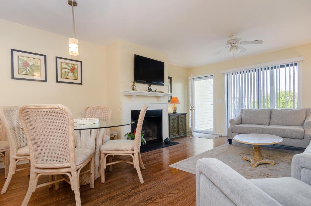 Sherman by Bryant Real Estate, Wrightsville Beach