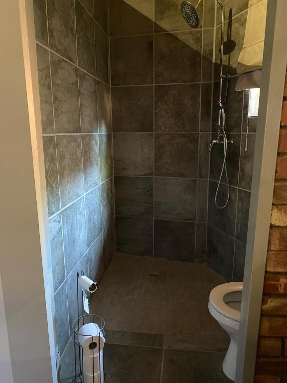 Desert Ruby Retreat, Vosburg