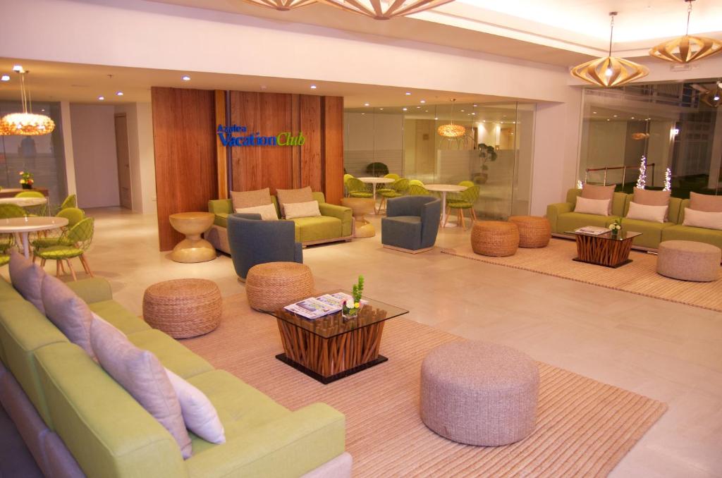 Shared lounge/TV area, Azalea Hotels & Residences Boracay in Boracay Island
