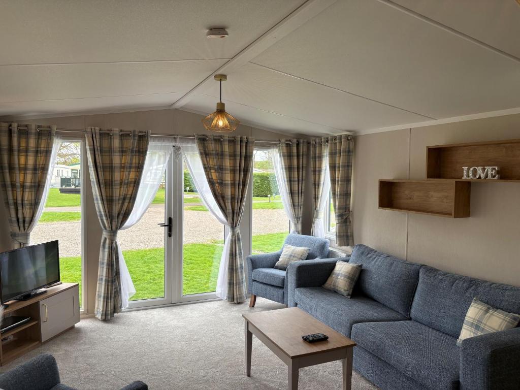 Campsie Glen Holiday Park photo 2
