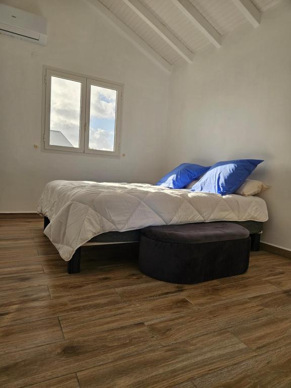 Antymoman, Grand-Bourg