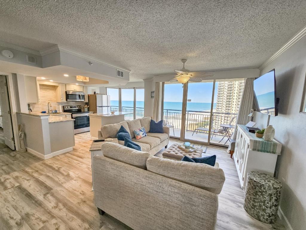 Oceanview condo in Brighton, 1504 - full access condo, Myrtle Beach