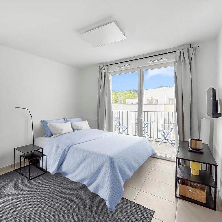 Studio lumineux avec balcon privé, Poissy