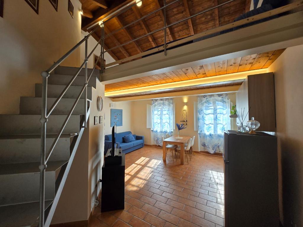 Appartamento OM Ponente, Bracelli