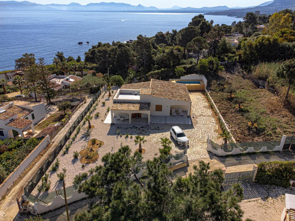 Villa Four by Sicily Travelling Villas - 2