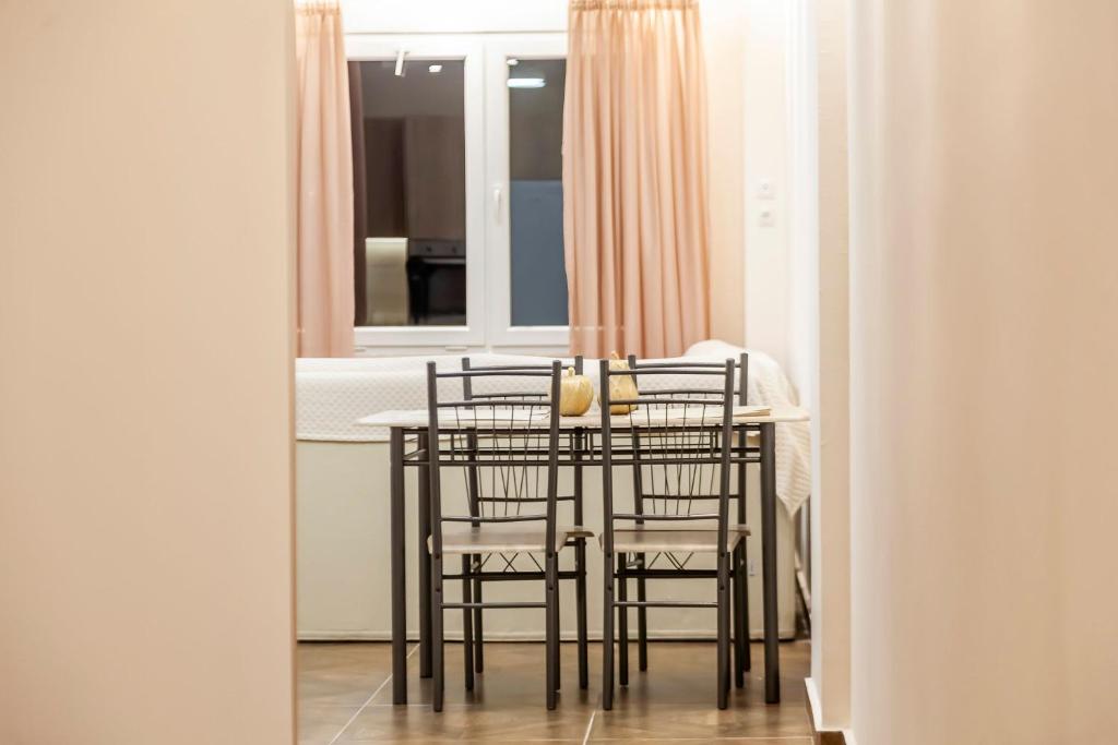 Ioannina Central Apartment by SuperhostHub, Ioannina