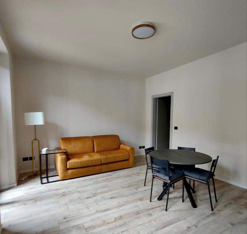 La Morra Apartments - 2
