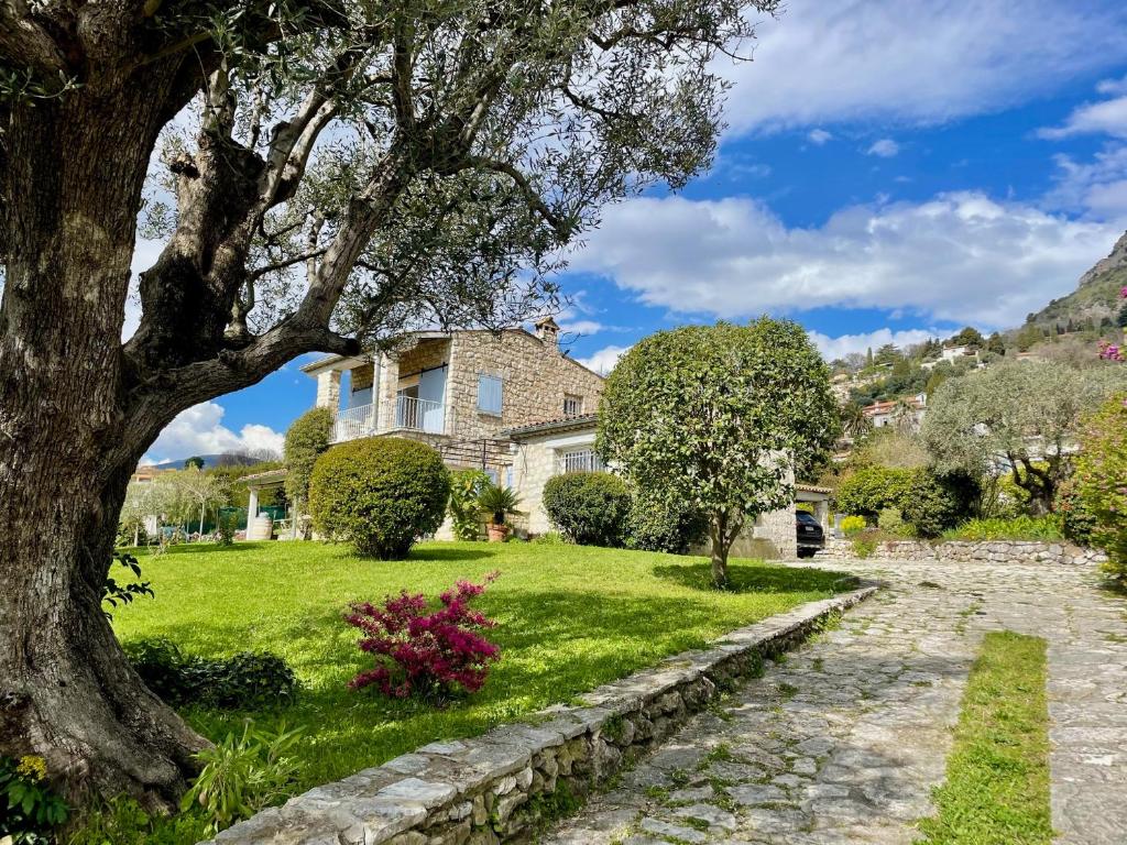 La Marjalou à Vence avec piscine & grand jardin - 4
