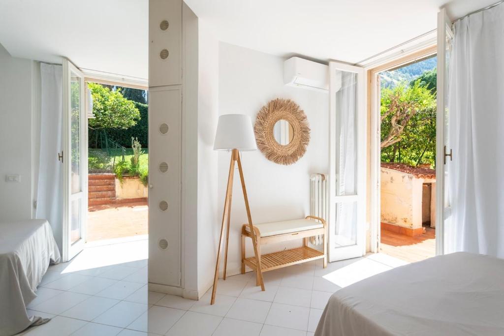 Donna Amalia villa in Mondello - 2