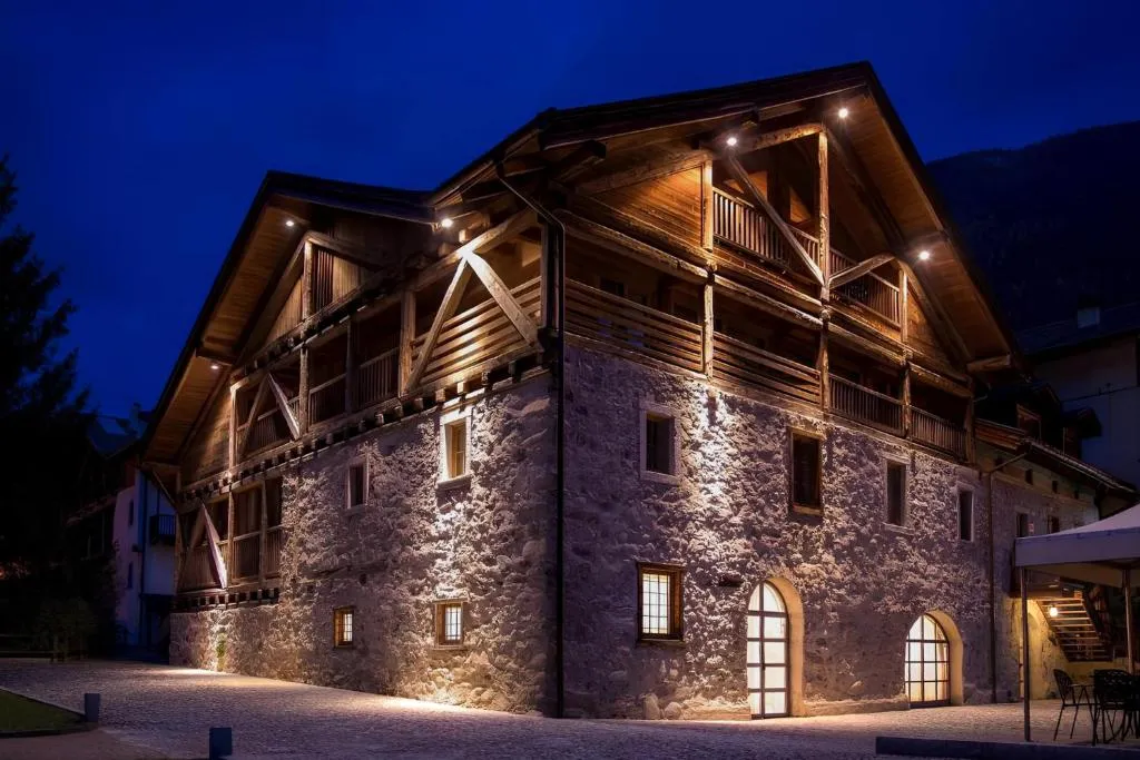 Casa Moresc, hotel in Spiazzo