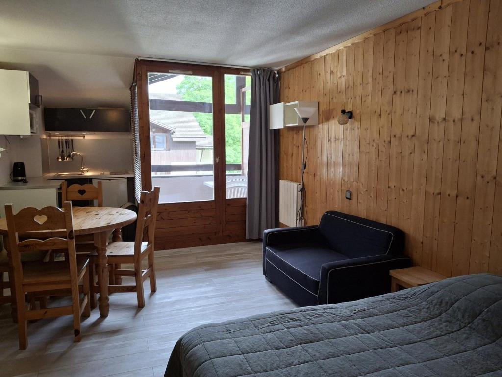 Studio 4 pers avec balcon et parking, WIFI inclus, animaux admis - 2