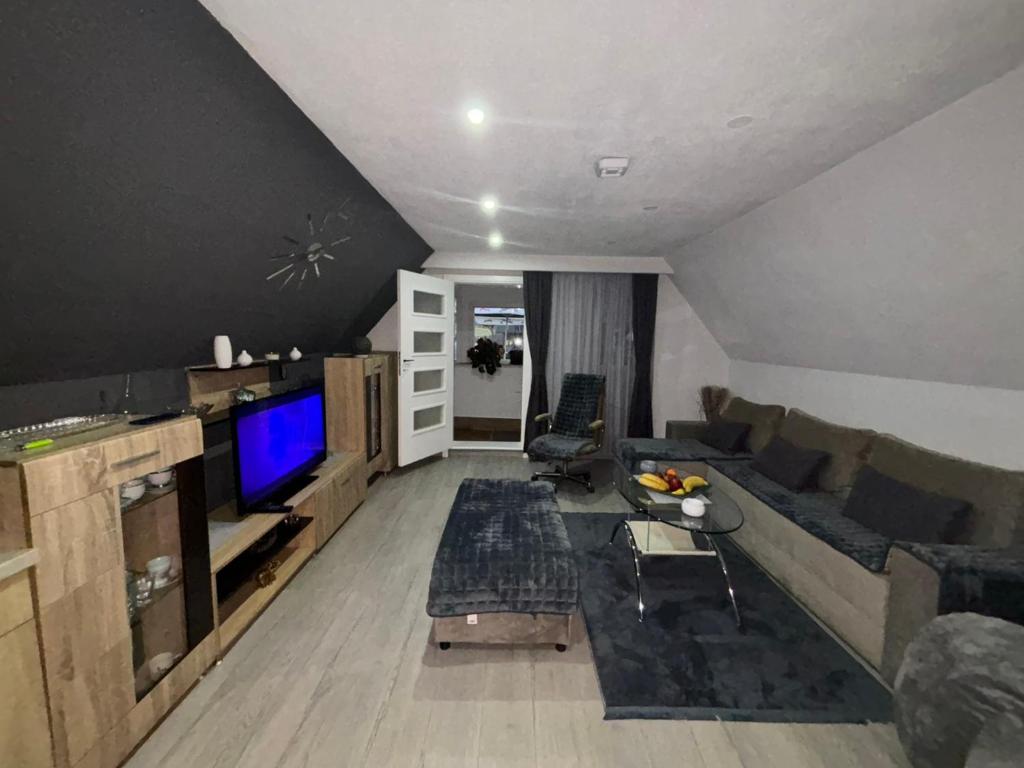 The Secret Garden Retreat - 3