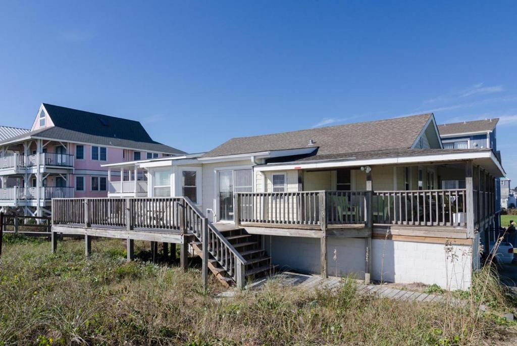 CBs Bella Vista by Bryant Real Estate, Carolina Beach