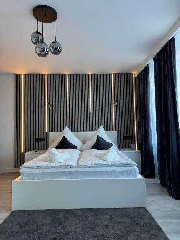 Atlantic 003- Exclusive Ferienwohnung mit Pool, Sauna und Fitnessbereich im Haus, Hotel in Cuxhaven
