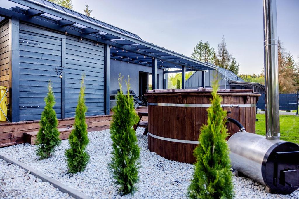 Wilcza Stodoła 2, Uście