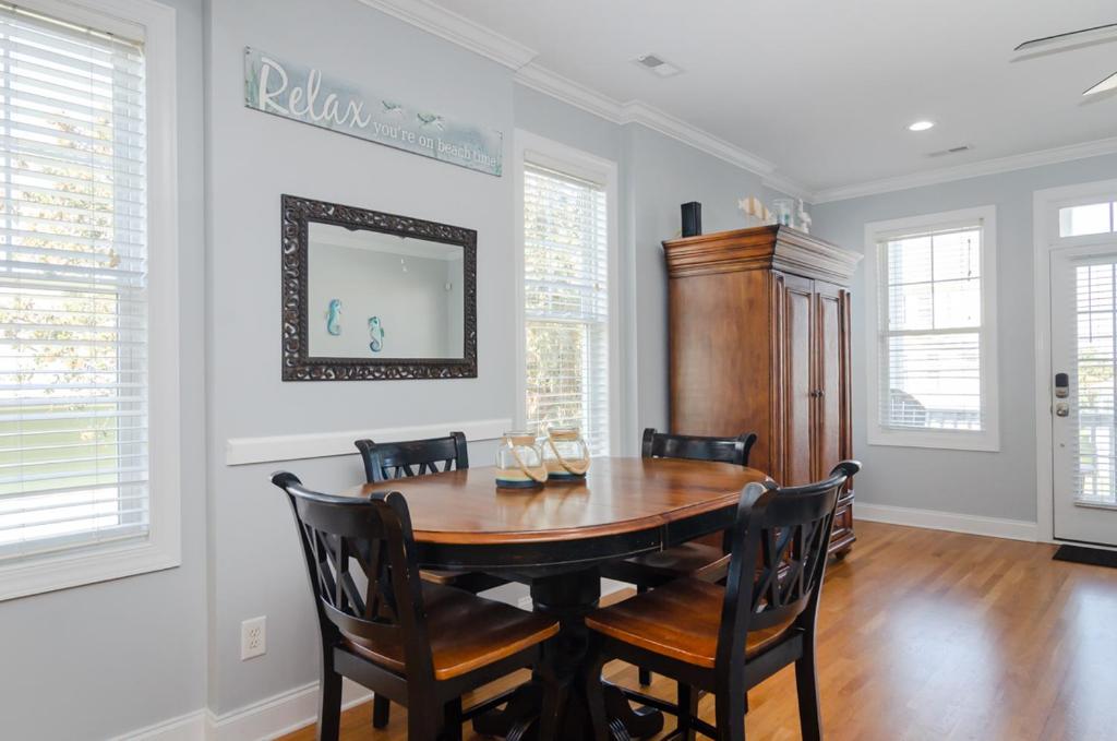 Peaki Tiki by Bryant Real Estate, Carolina Beach