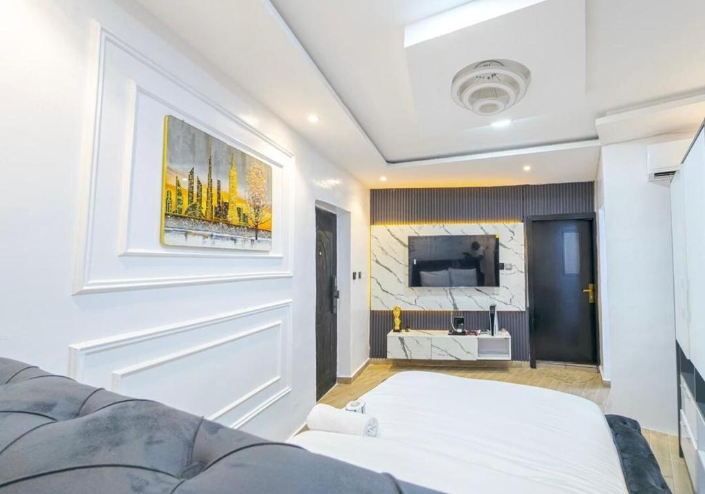 Biggys Studio with PS5, Lagos